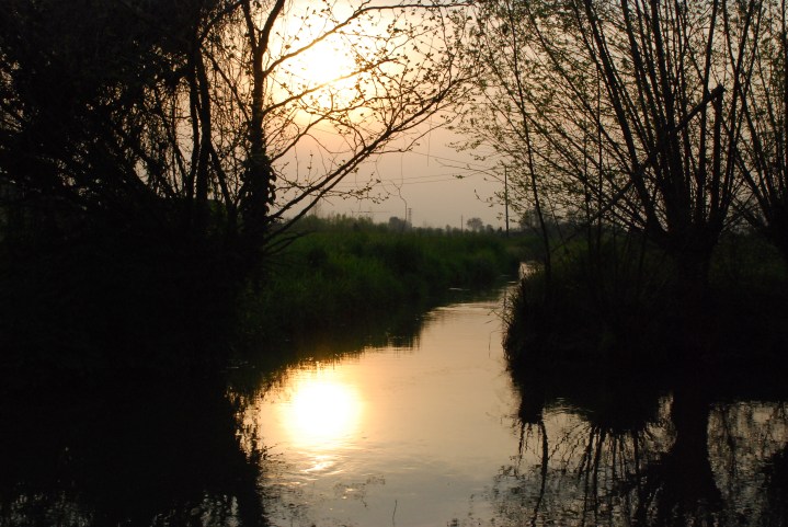 Tramonto sulla roggia Uselino