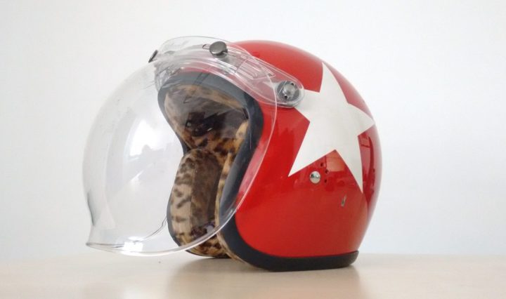 White star helmet